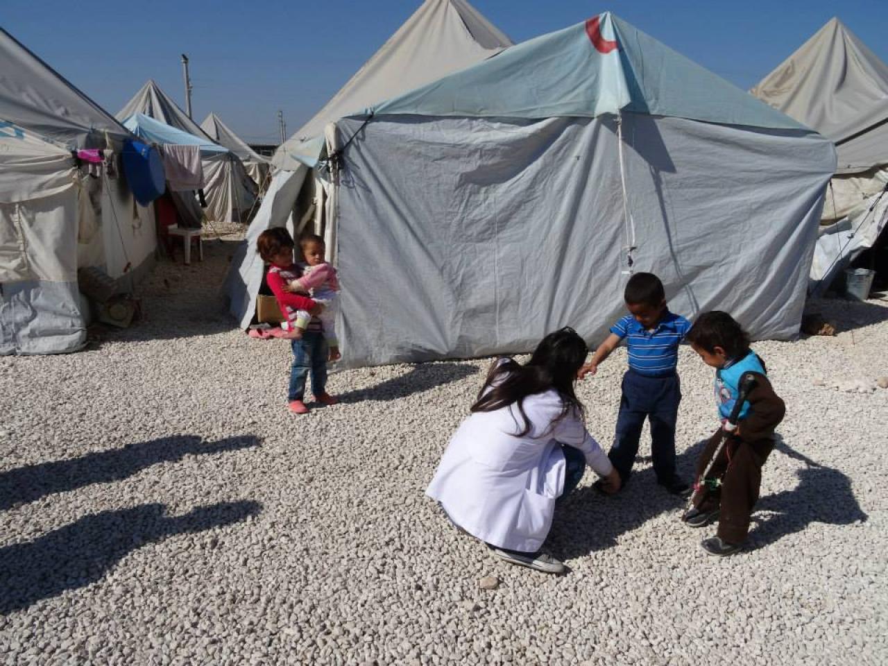 doctor in refugee camp